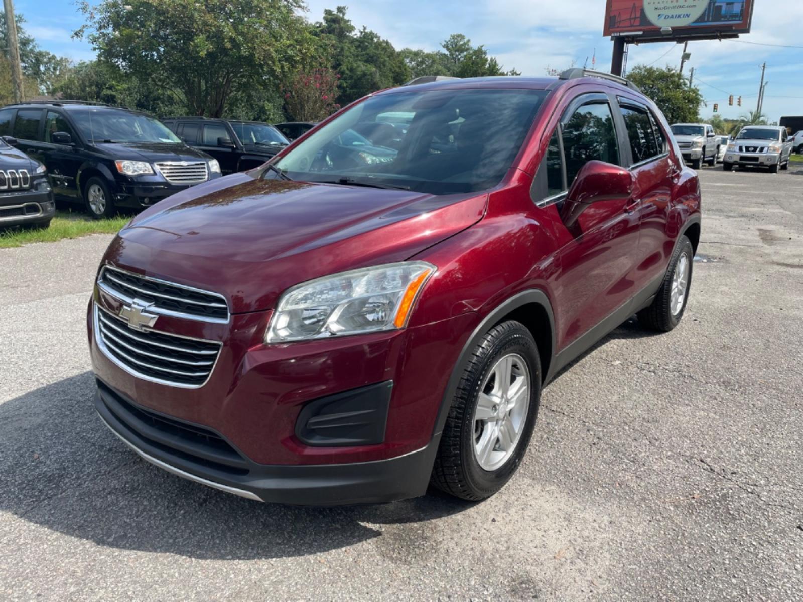 2016 RED CHEVROLET TRAX 1LT (3GNCJLSB5GL) with an 1.4L engine, Automatic transmission, located at 5103 Dorchester Rd., Charleston, SC, 29418-5607, (843) 767-1122, 36.245171, -115.228050 - Clean & comfortable interior equipped with AUX/USB/Bluetooth, Backup Camera, Power Windows, Power Locks, Power Mirrors, Spacious Cargo, Alloy Wheels. Clean CarFax (no accidents reported!) 123k miles Located at New Life Auto Sales! 2018-2022 Top 5 Finalist for Charleston City Paper's BEST PLACE TO - Photo #2