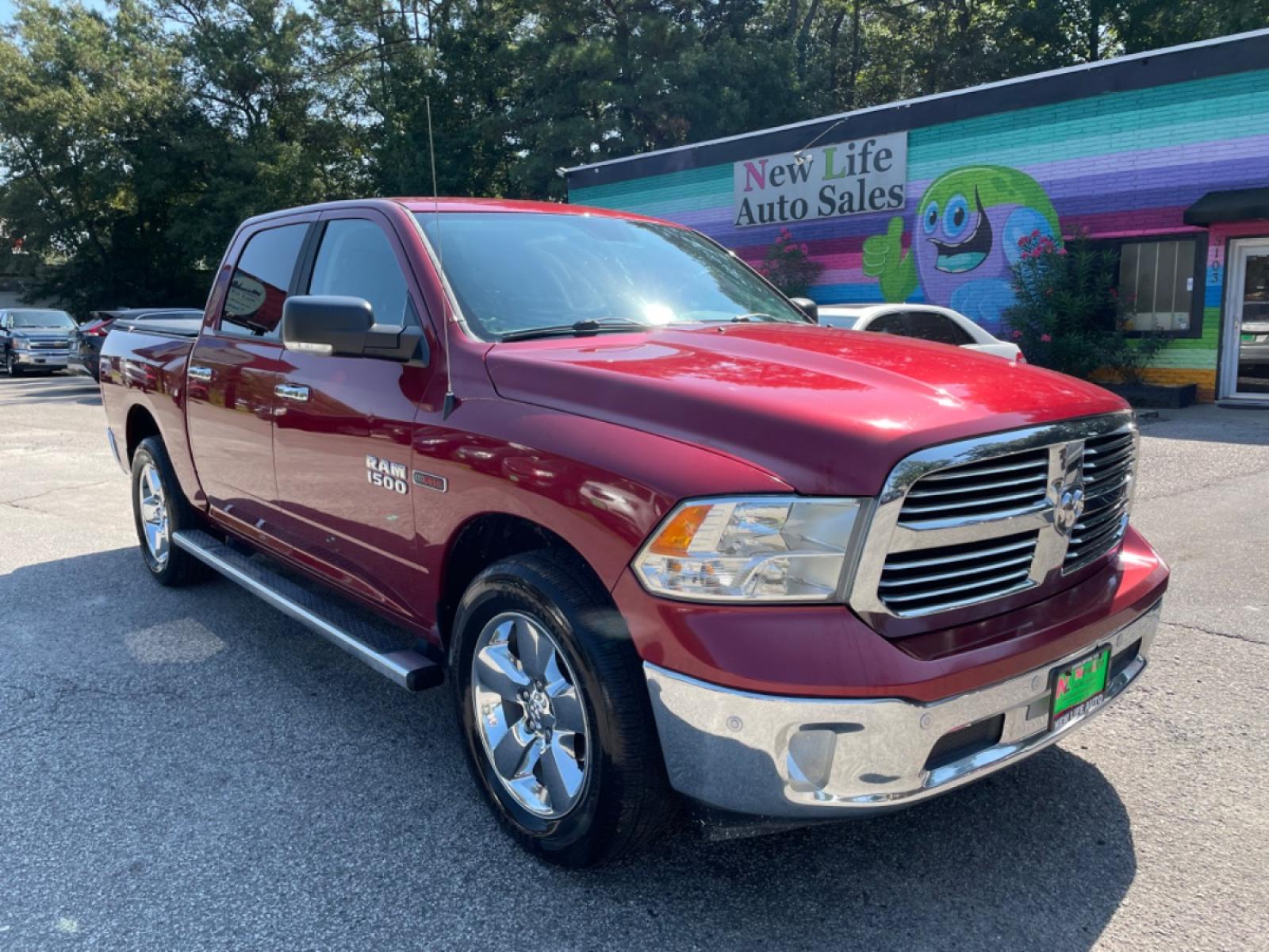 2015 RED RAM 1500 SLT (1C6RR6LM8FS) with an 3.0L engine, Automatic transmission, located at 5103 Dorchester Rd., Charleston, SC, 29418-5607, (843) 767-1122, 36.245171, -115.228050 - Clean CarFax (no accidents reported!!) Clean, Spacious and Comfortable interior equipped with Navigation, Backup Camera, AUX/USB/Bluetooth, Power Everything (windows, locks, seats, mirrors), Keyless Entry, Running Boards, Bed Cover, Tow Package, Chrome Wheels. Certified One Owner!! Powerful Diesel E - Photo #0
