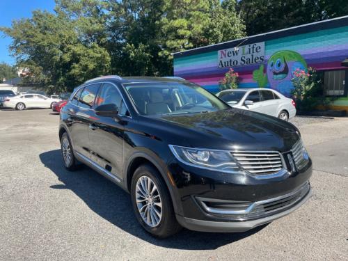 2016 LINCOLN MKX SELECT - Luxurious Ride with Spacious Cargo! Clean CarFax!!