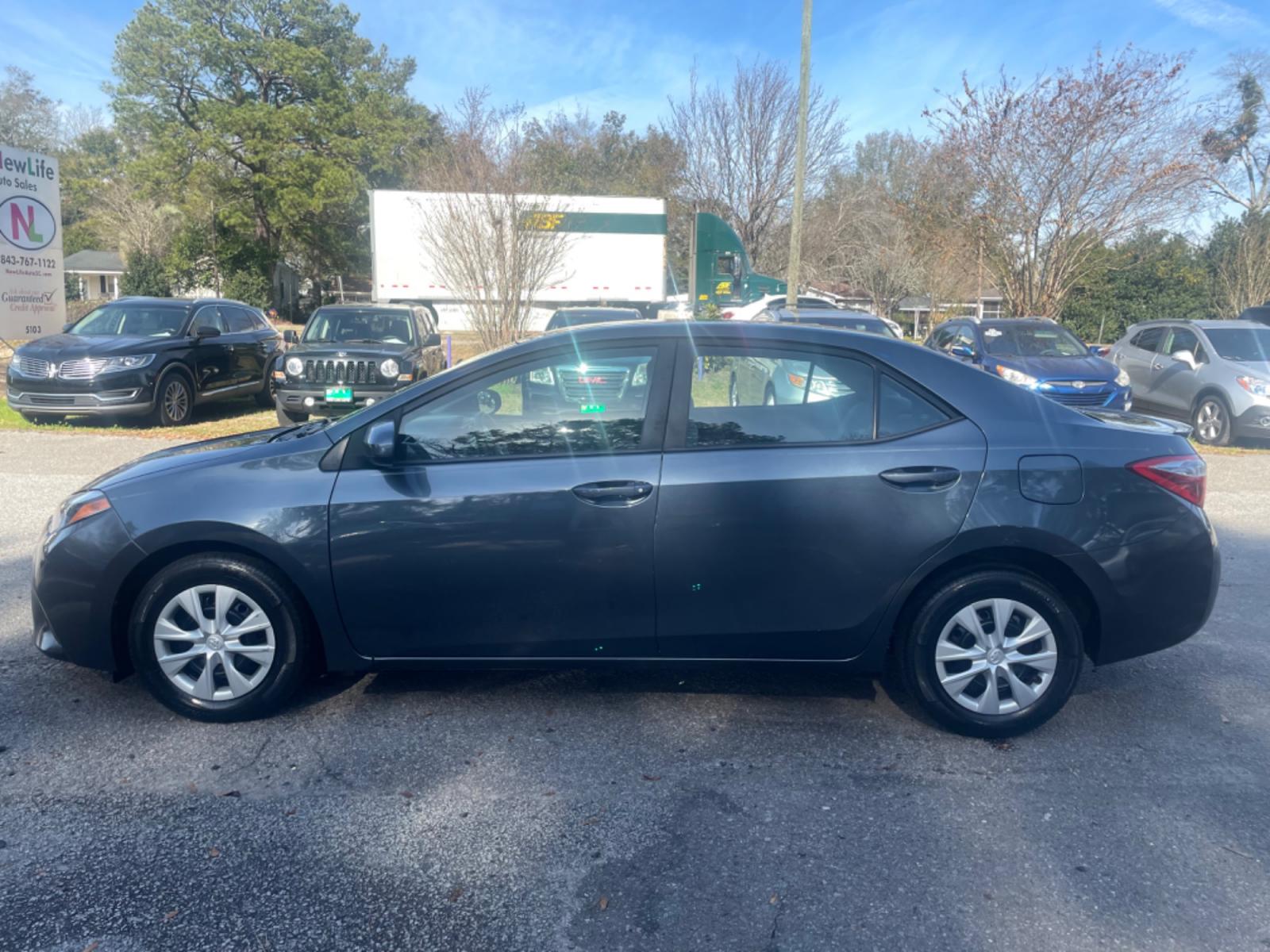 2015 GRAY TOYOTA COROLLA ECO (2T1BPRHE5FC) with an 1.8L engine, Continuously Variable transmission, located at 5103 Dorchester Rd., Charleston, SC, 29418-5607, (843) 767-1122, 36.245171, -115.228050 - Photo #5