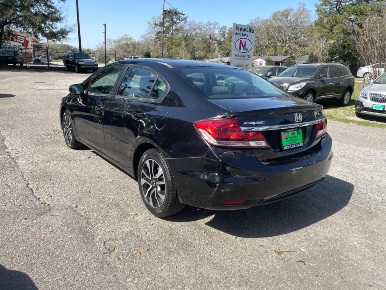 2015 BLACK HONDA CIVIC EX (2HGFB2F85FH) with an 1.8L engine, Continuously Variable transmission, located at 5103 Dorchester Rd., Charleston, SC, 29418-5607, (843) 767-1122, 36.245171, -115.228050 - Clean CarFax (no accidents reported!) Clean interior with Sunroof, CD/AUX/Bluetooth, Blind Spot Camera, Power Windows, Power Locks, Power Mirrors, Keyless Entry, Push Button Start, Alloy Wheels. Certified One Owner! Local Trade-in!! 127k miles Located at New Life Auto Sales! 2018-2023 Top 5 Final - Photo #5