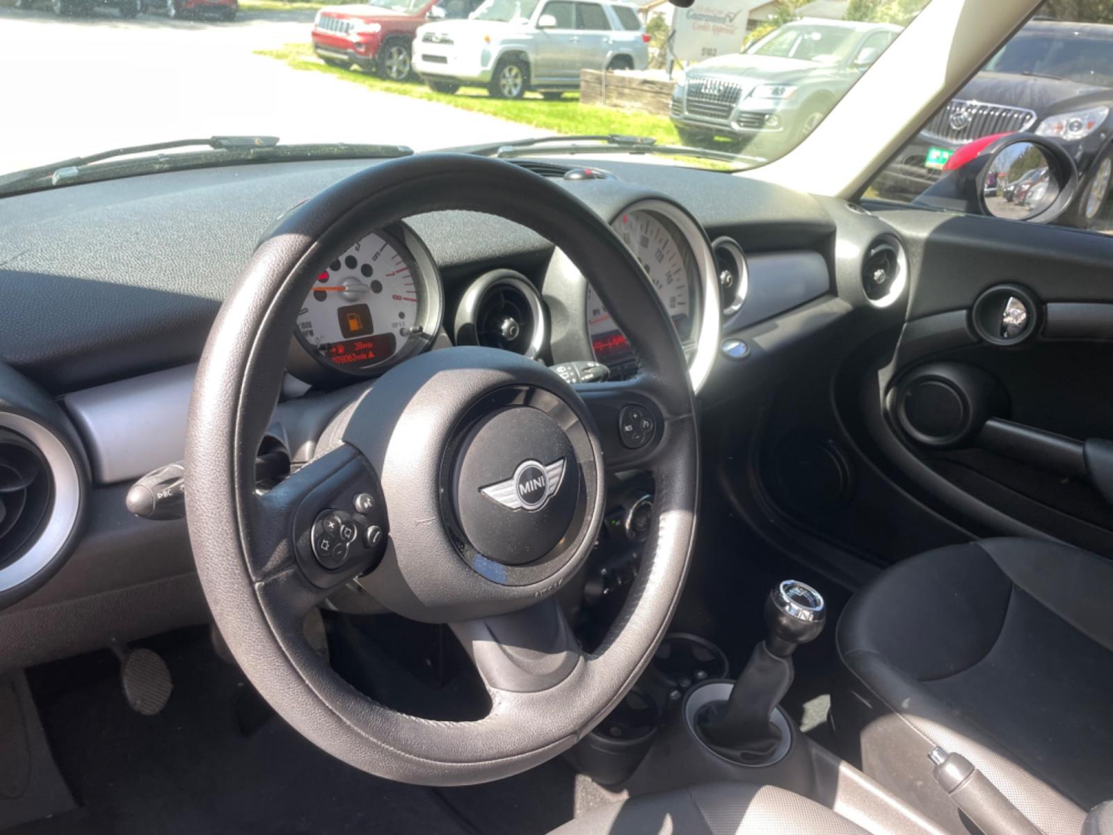 2013 RED MINI COOPER (WMWSU3C53DT) with an 1.6L engine, Manual transmission, located at 5103 Dorchester Rd., Charleston, SC, 29418-5607, (843) 767-1122, 36.245171, -115.228050 - Clean interior with Leather, CD/AUX/Bluetooth, Power Windows, Power Locks, Power Mirrors, Keyless Entry, Push Button Start, Alloy Wheels. Local Trade-in!! ONLY 78k miles Located at New Life Auto Sales! 2018-2023 Top 5 Finalist for Charleston City Paper's BEST PLACE TO BUY A USED CAR! 5103 Dorches - Photo #15