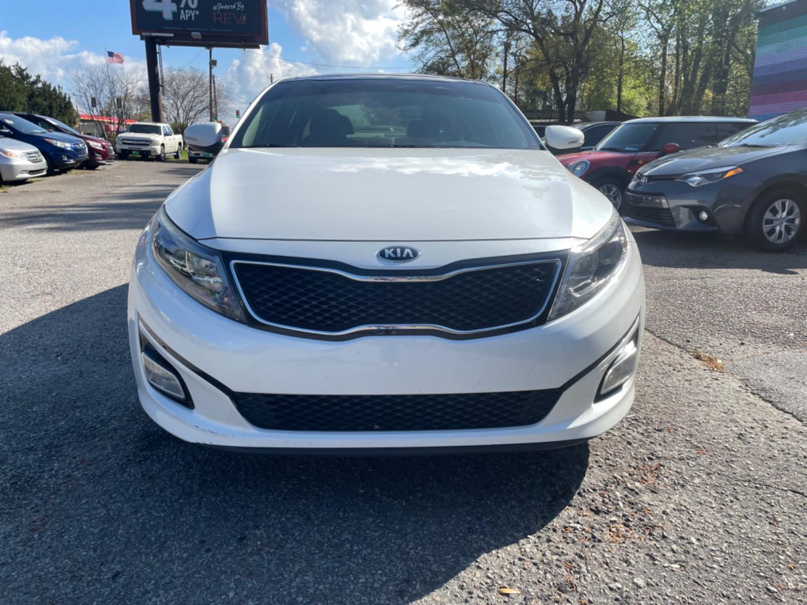 2015 WHITE KIA OPTIMA EX (5XXGN4A79FG) with an 2.4L engine, Automatic transmission, located at 5103 Dorchester Rd., Charleston, SC, 29418-5607, (843) 767-1122, 36.245171, -115.228050 - Clean all around with Leather, Double Sunroof, CD/AUX/Sat/Bluetooth, Handsfree Phone, Backup Camera, Power Everything (windows, locks, seats, mirrros), Heated/Cooled/Memory Seating, Heated Steering Wheel, Dual Climate Control, Push Button Start, Keyless Entry, Alloy Wheels. Local Trade-in!! Only 109 - Photo #1