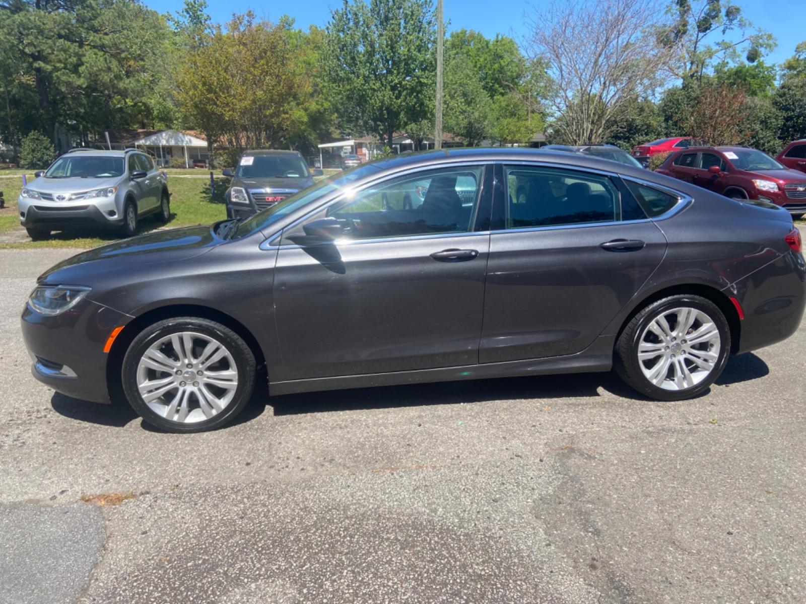 2015 GRAY CHRYSLER 200 LIMITED (1C3CCCAB2FN) with an 2.4L engine, Automatic transmission, located at 5103 Dorchester Rd., Charleston, SC, 29418-5607, (843) 767-1122, 36.245171, -115.228050 - Clean interior with AUX/USB/Bluetooth, Power Everything (windows, locks, seats, mirrors), Push Button Start, Keyless Entry, Alloy Wheels. 123k miles Located at New Life Auto Sales! 2018-2023 Top 5 Finalist for Charleston City Paper's BEST PLACE TO BUY A USED CAR! 5103 Dorchester Road, North Charles - Photo #3
