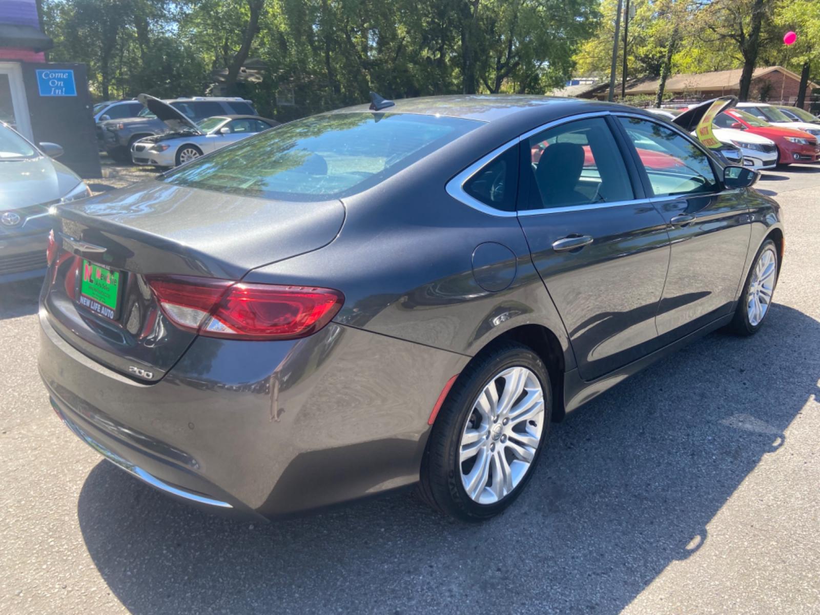 2015 GRAY CHRYSLER 200 LIMITED (1C3CCCAB2FN) with an 2.4L engine, Automatic transmission, located at 5103 Dorchester Rd., Charleston, SC, 29418-5607, (843) 767-1122, 36.245171, -115.228050 - Clean interior with AUX/USB/Bluetooth, Power Everything (windows, locks, seats, mirrors), Push Button Start, Keyless Entry, Alloy Wheels. 123k miles Located at New Life Auto Sales! 2018-2023 Top 5 Finalist for Charleston City Paper's BEST PLACE TO BUY A USED CAR! 5103 Dorchester Road, North Charles - Photo #5
