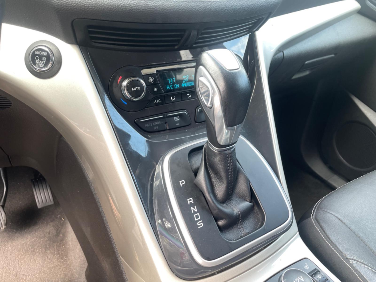 2013 BLUE FORD ESCAPE SEL (1FMCU9HX0DU) with an 1.6L engine, Automatic transmission, located at 5103 Dorchester Rd., Charleston, SC, 29418-5607, (843) 767-1122, 36.245171, -115.228050 - Photo #16