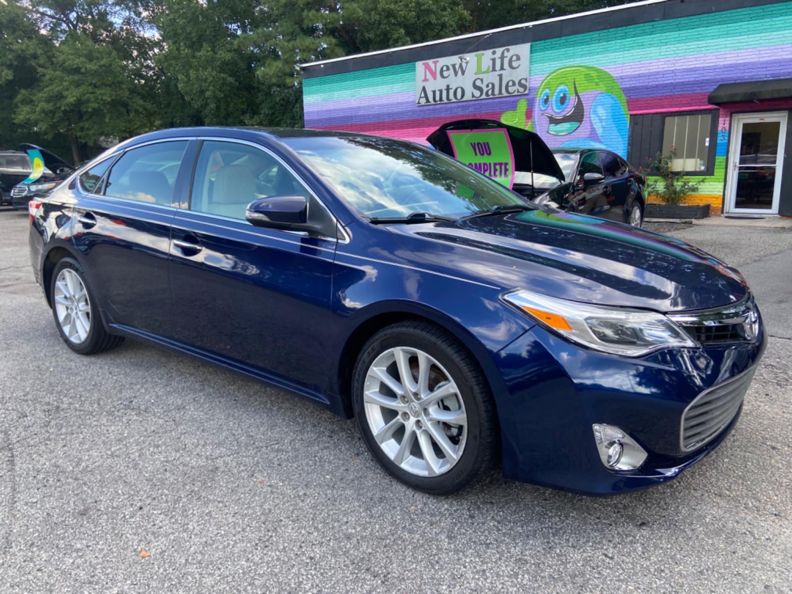 2013 BLUE TOYOTA AVALON BASE (4T1BK1EB3DU) with an 3.5L engine, Automatic transmission, located at 5103 Dorchester Rd., Charleston, SC, 29418-5607, (843) 767-1122, 36.245171, -115.228050 - Clean interior with Leather, Sunroof, Navigation, Backup Camera, CD/AUX/USB/Bluetooth, Dual Climate Control, Power Everything (windows, locks, seats, mirrors), Heated/Memory Seats, Push Button Start, Keyless Entry, Alloy Wheels. 124k miles Located at New Life Auto Sales! 2018-2023 Top 5 Finalist fo - Photo #0