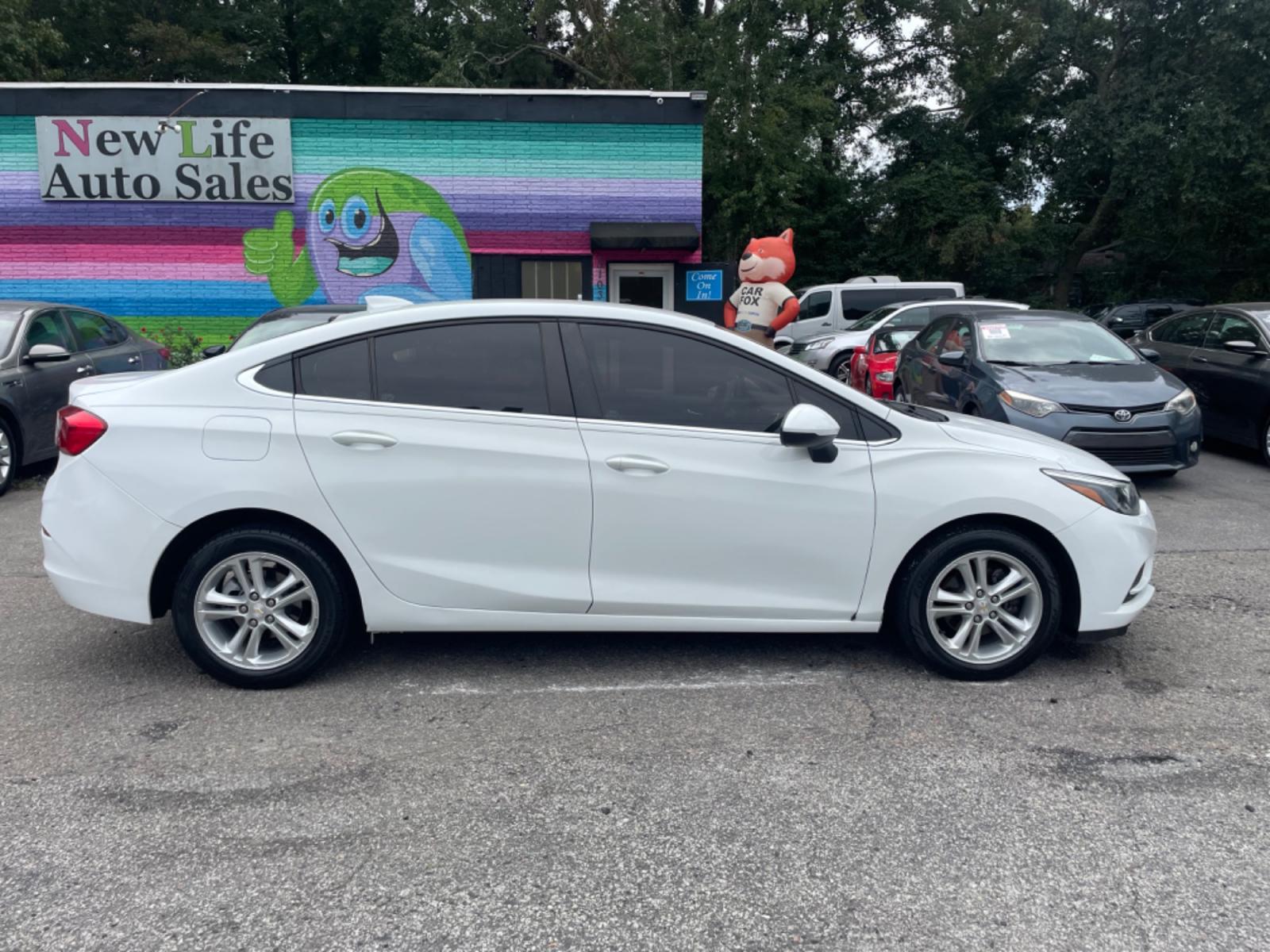 2018 WHITE CHEVROLET CRUZE LT (1G1BE5SM7J7) with an 1.4L engine, Automatic transmission, located at 5103 Dorchester Rd., Charleston, SC, 29418-5607, (843) 767-1122, 36.245171, -115.228050 - Sporty interior with Radio/AUX/USB/Sat/Bluetooth, OnStar, Power Everything (windows, locks, seat, mirrors), Heated Seats, Keyless Entry, Alloy Wheels. 118k miles Located at New Life Auto Sales! 2023 WINNER for Post & Courier's Charleston's Choice Pre-owned Car Dealer AND 2018-2024 Top 5 Finalist fo - Photo #7